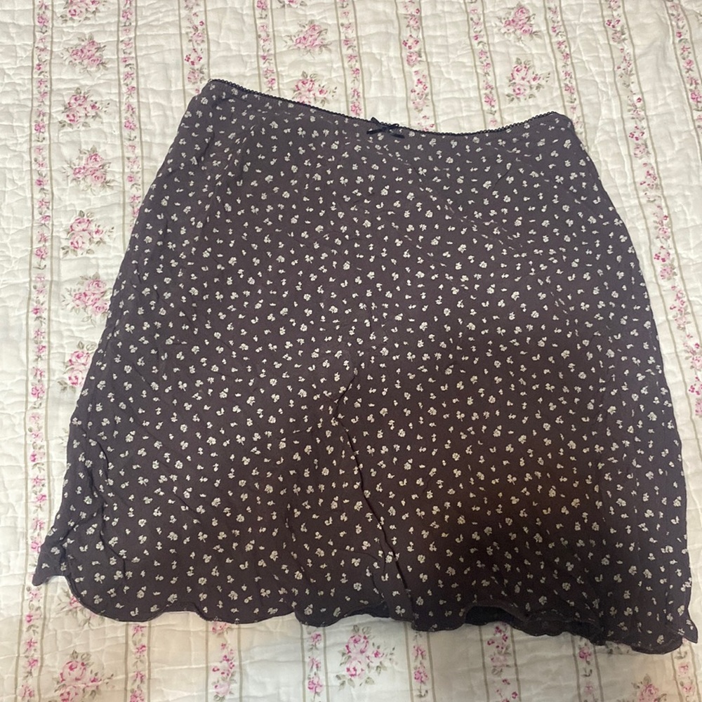 brandy Melville floral mini skirt